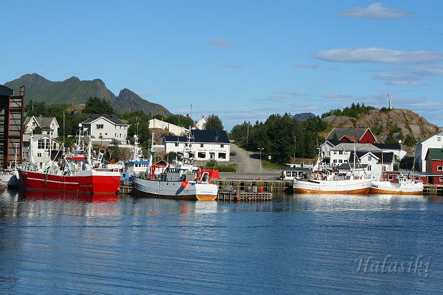 Norwegia (1103).JPG - Lofoty - wyspa Vestvagoya (Ballstad)